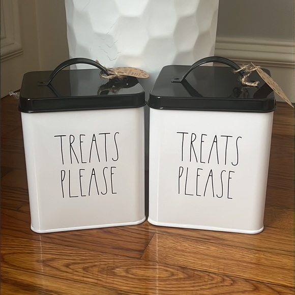 Rae Dunn Other - RAE.DUNN. Metal TREATS.PLEASE.